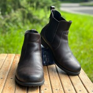 DENVER HAYES CHELSEA BOOTS (UNISEX)